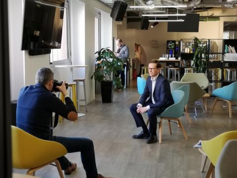 Shooting Photo en entreprises Des maquillages Naturels et Mise en Beauté sur Paris et  Proche Banlieue 